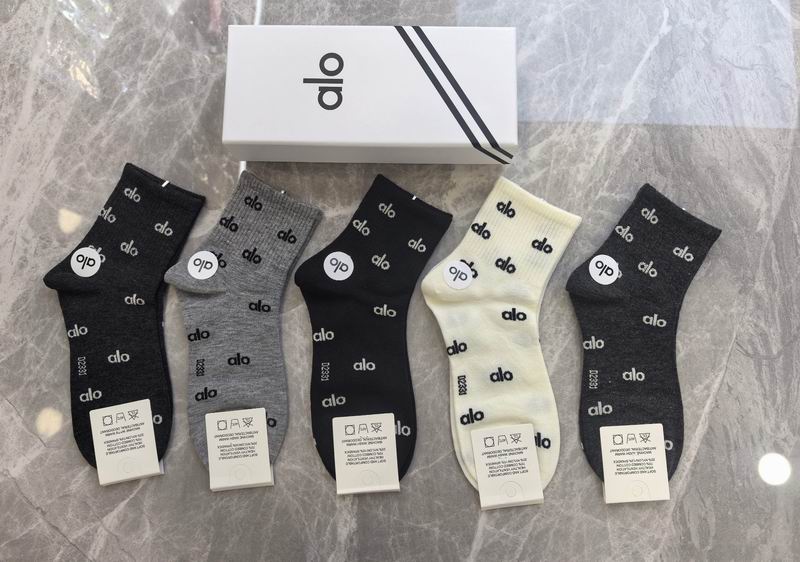 Alo Socks QY25